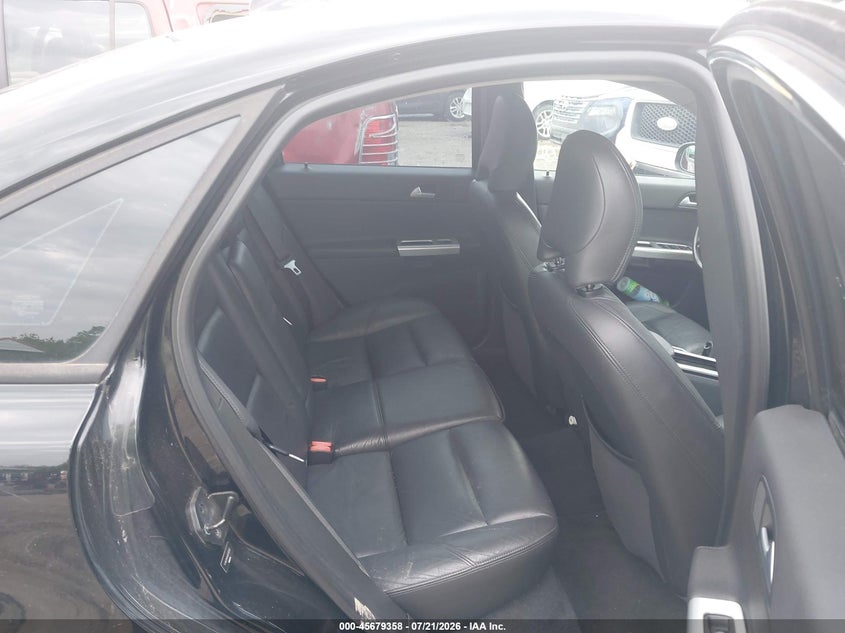 2011 VOLVO S40 auction photo 8