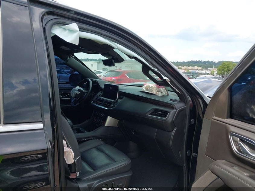 2024 CHEVROLET TAHOE auction photo 5
