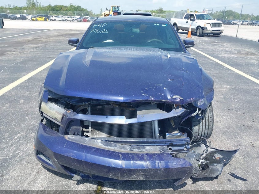 2012 Ford Mustang V6 Premium VIN: 1ZVBP8AMXC5231710 Lot: 45679425