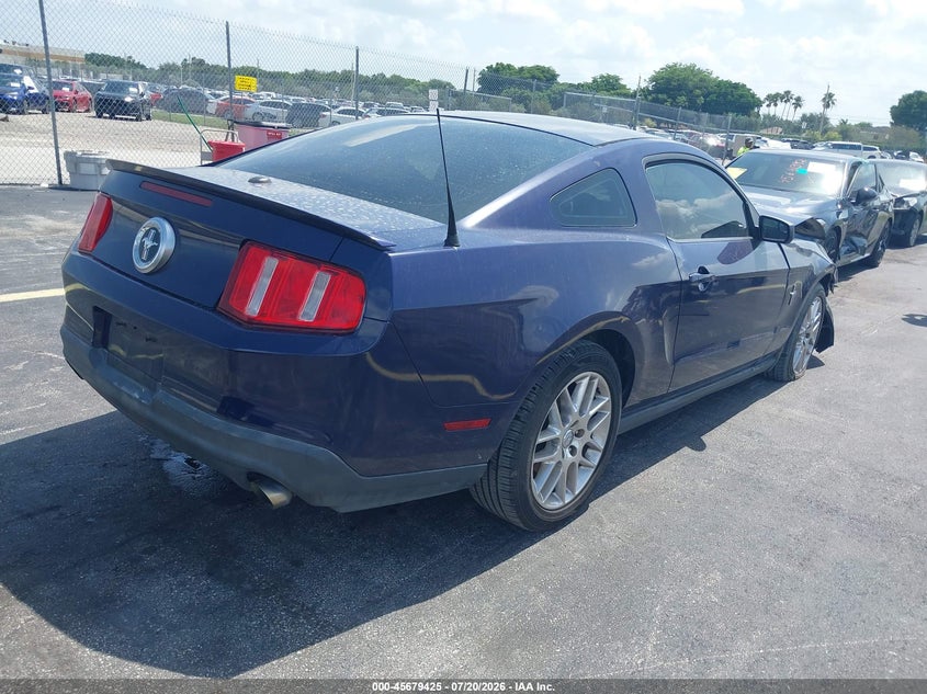 2012 Ford Mustang V6 Premium VIN: 1ZVBP8AMXC5231710 Lot: 45679425