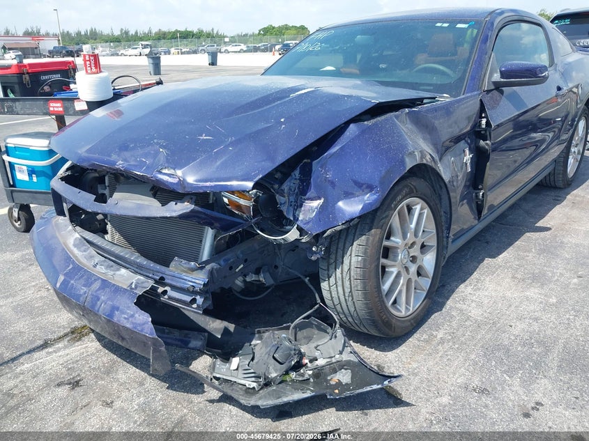 2012 Ford Mustang V6 Premium VIN: 1ZVBP8AMXC5231710 Lot: 45679425