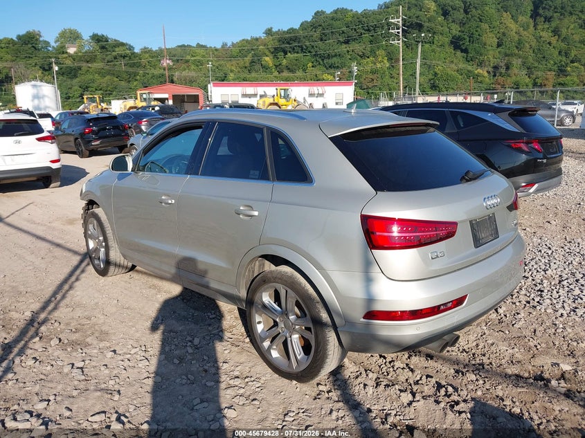 Vin: wa1jccfs0hr011975, lot: 46178037, audi q3 2.0t premium 20173