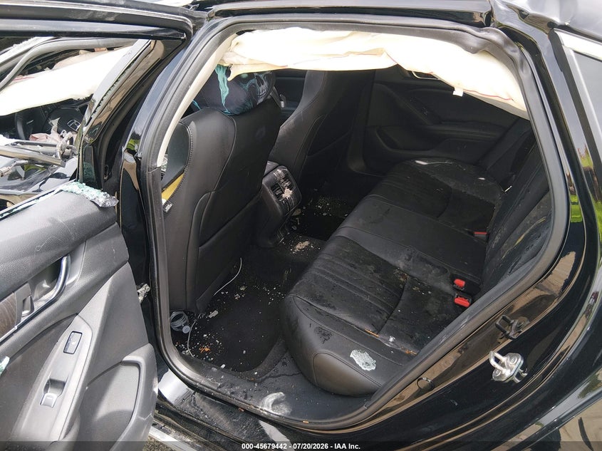 2019 Honda Accord Touring 2.0T VIN: 1HGCV2F94KA016992 Lot: 45679442