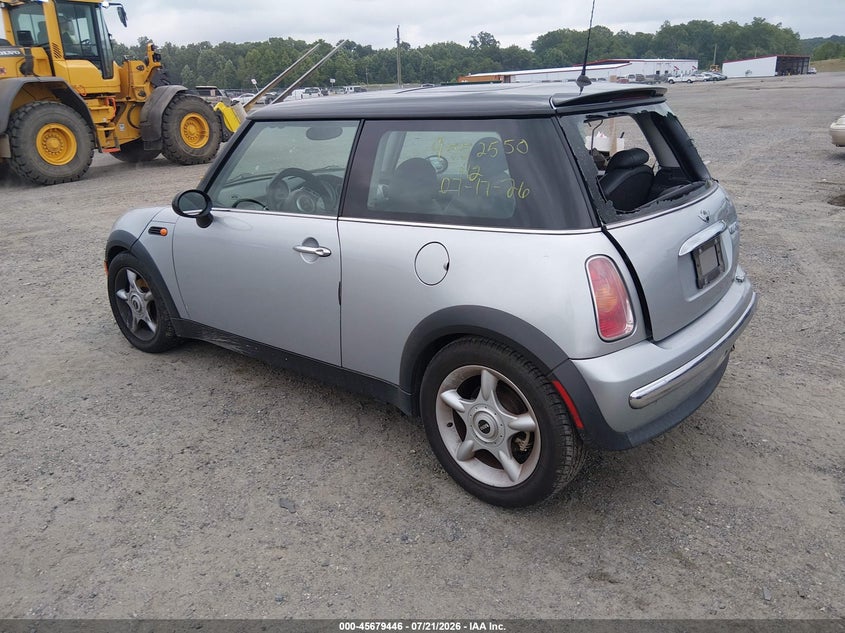 2003 Mini Cooper VIN: WMWRC33463TE17074 Lot: 45679446