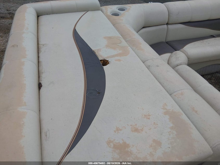 2005 ODYSSEY PONTOON auction photo 6