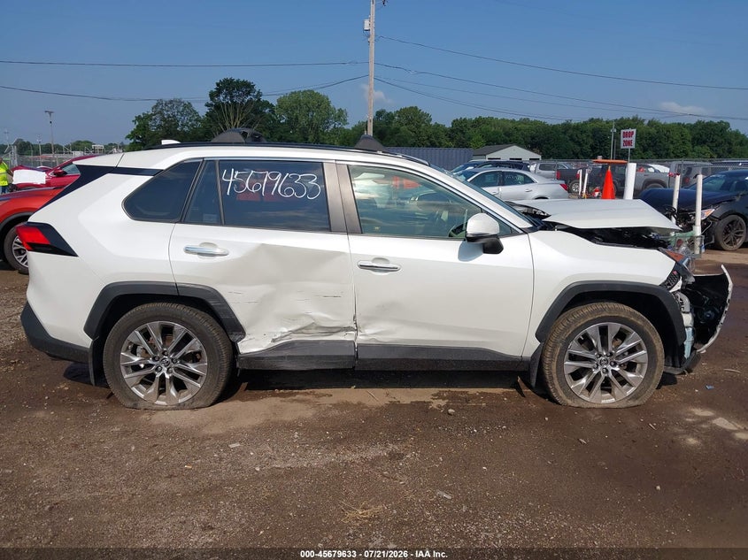 TOYOTA RAV4 - zdjęcie 14