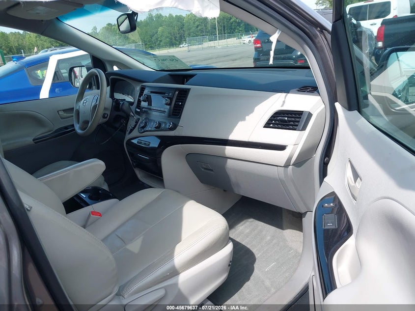 2012 Toyota Sienna Le V6 8 Passenger VIN: 5TDKK3DC8CS218293 Lot: 45679637