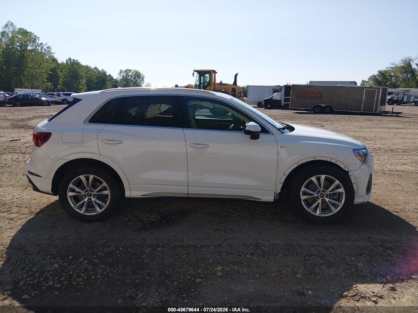 AUDI Q3 2024 VIN WA1EECF38R1037812