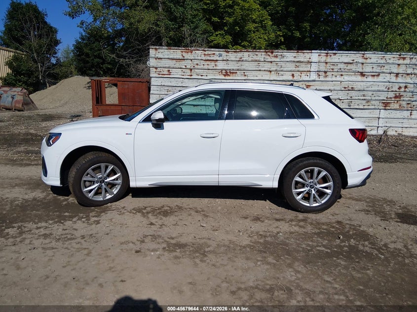 AUDI Q3 2024 VIN WA1EECF38R1037812