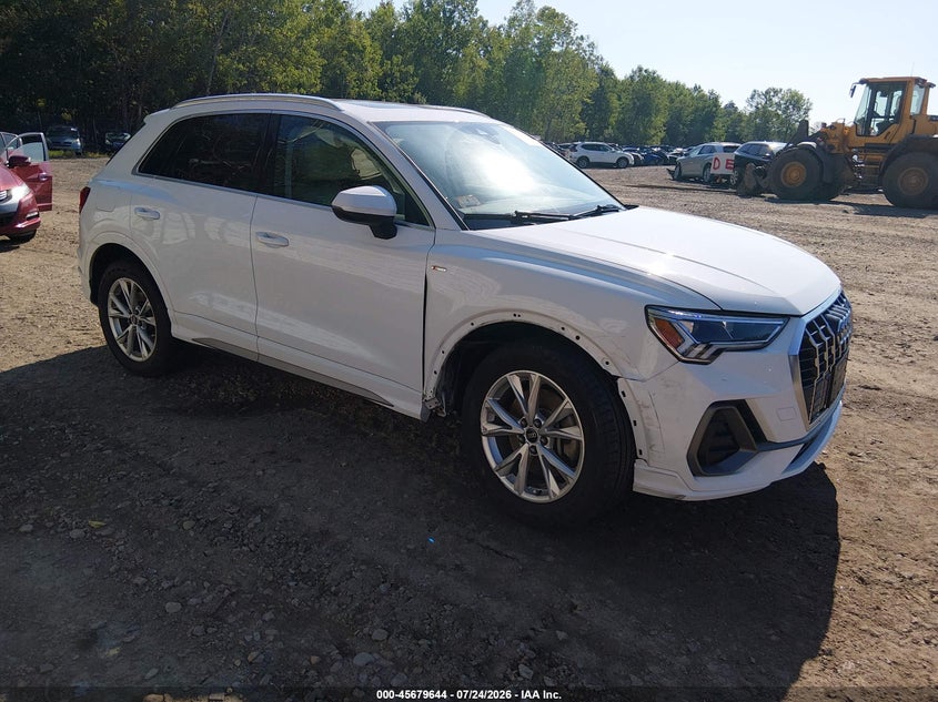 Vin: wa1eecf38r1037812, lot: 46178254, audi q3 premium plus 45 tfsi s line quattro tiptronic 2024 img_1
