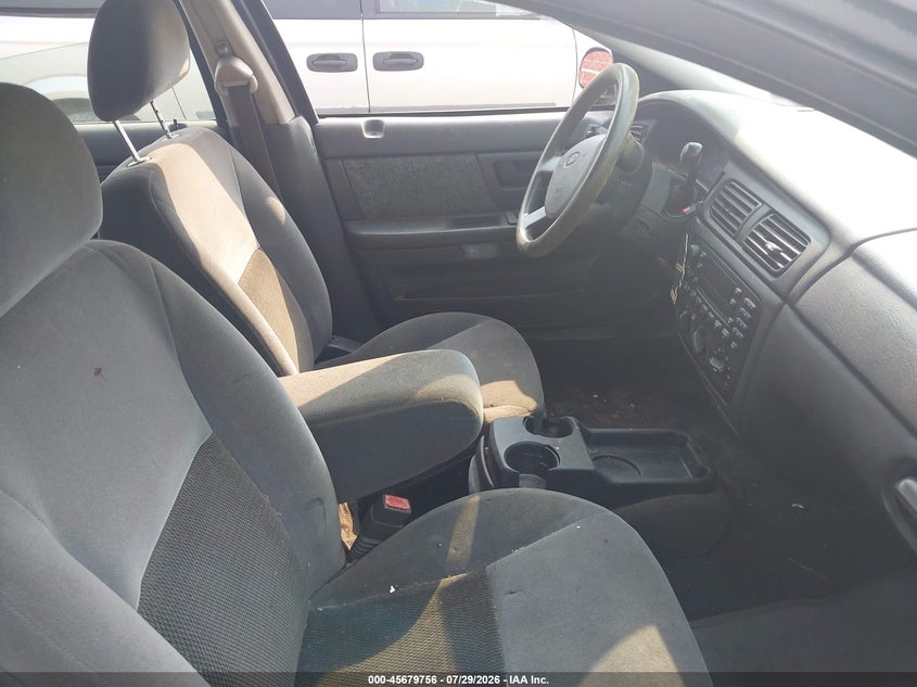 2006 FORD TAURUS auction photo 5