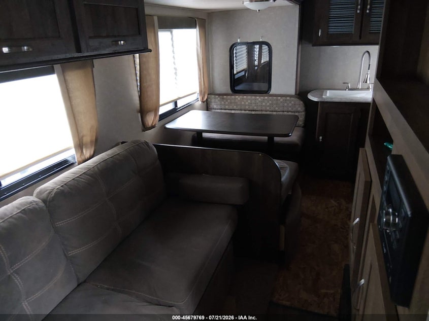 2017 OTHER FOREST RIVER VIBE CAMPER TRAILER N/A