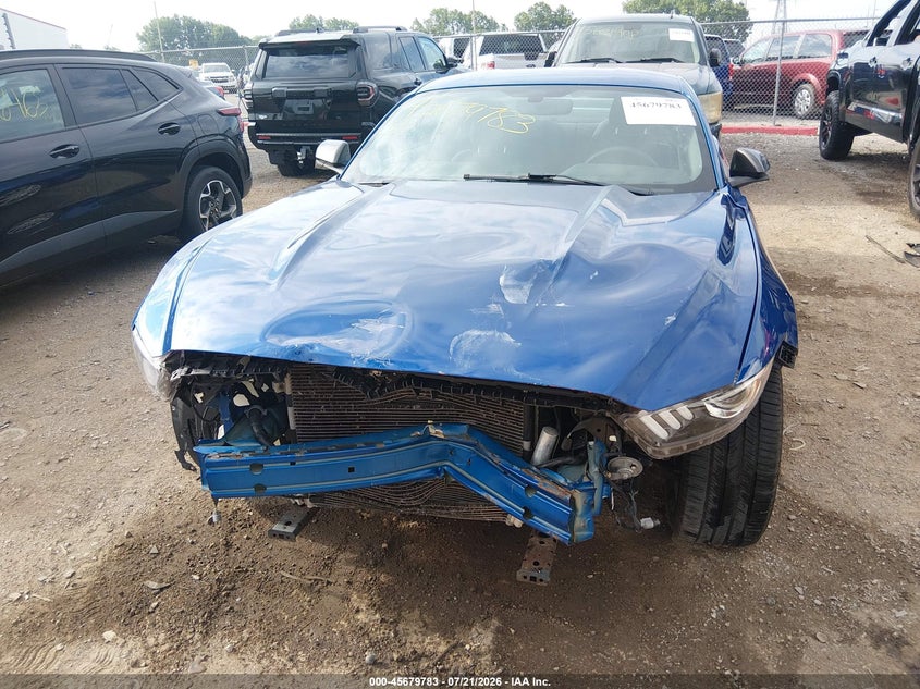 2017 FORD MUSTANG auction photo 6