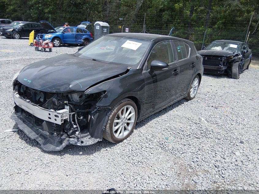 Vin: jthkd5bh3d2151081, lot: 46178406, lexus ct 200h 20132