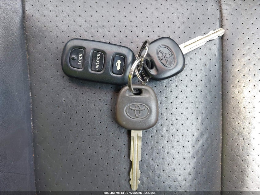 2002 Toyota Camry Solara Sle VIN: 2T1CF22P52C595714 Lot: 45679813