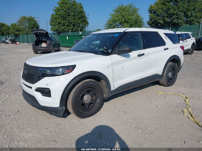 2020 FORD POLICE INTERCEPTOR UTILITY auction photo 2