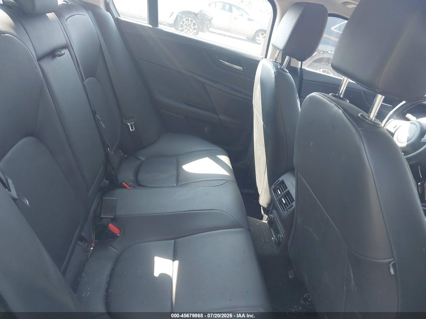 2017 JAGUAR XE auction photo 8