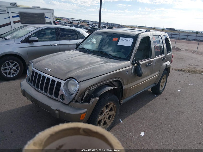 Фото 2 - JEEP LIBERTY