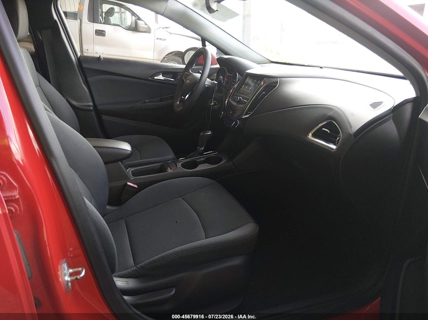 2019 CHEVROLET CRUZE auction photo 5