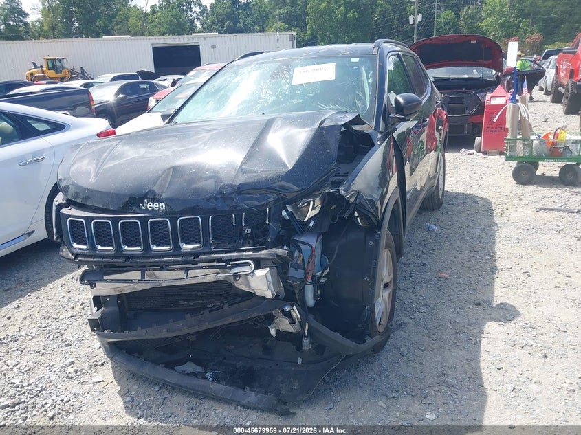 2019 JEEP COMPASS auction photo 2
