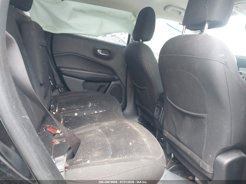 2019 JEEP COMPASS auction photo 8
