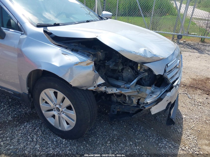 2016 SUBARU OUTBACK auction photo 6