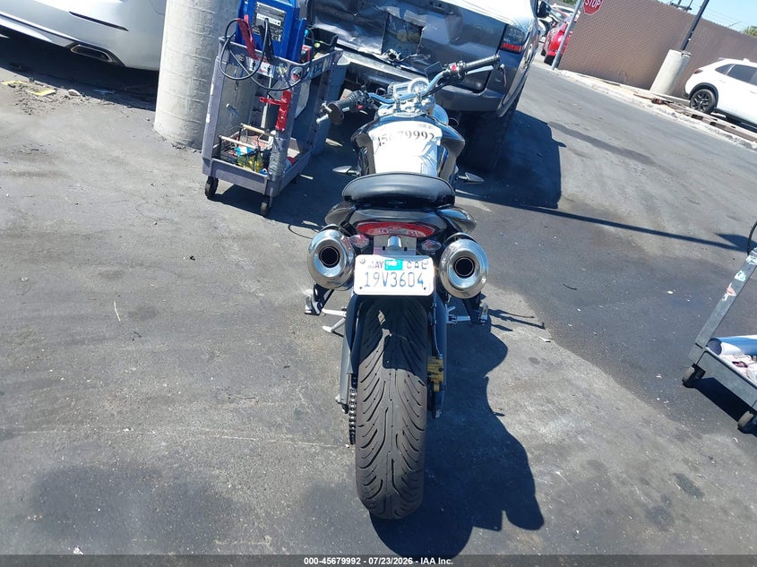2009 TRIUMPH MOTORCYCLE STREET TRIPLE auction photo 6
