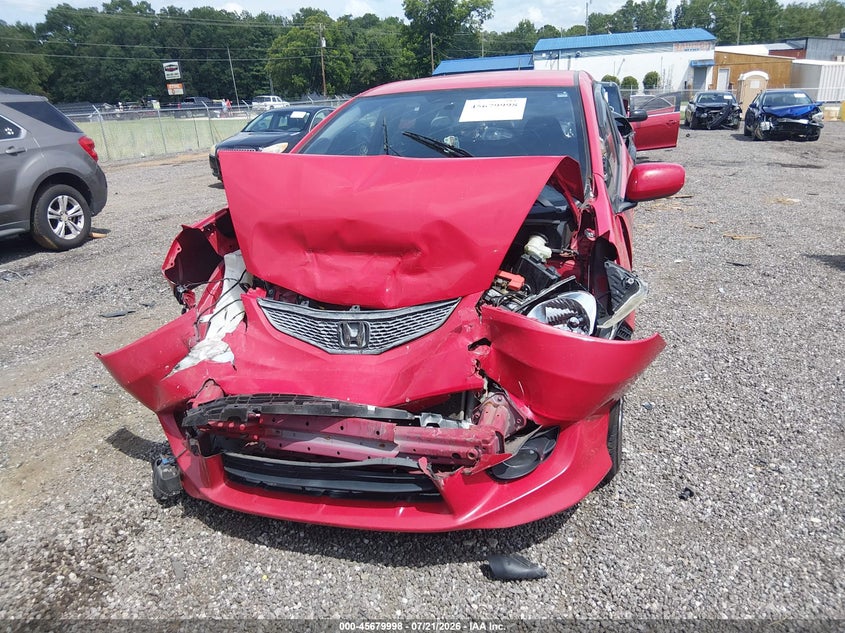 2011 Honda Fit Sport VIN: JHMGE8H53BC000038 Lot: 45679998