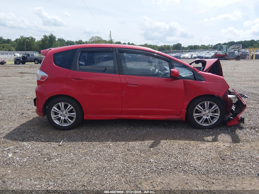 2011 Honda Fit Sport VIN: JHMGE8H53BC000038 Lot: 45679998