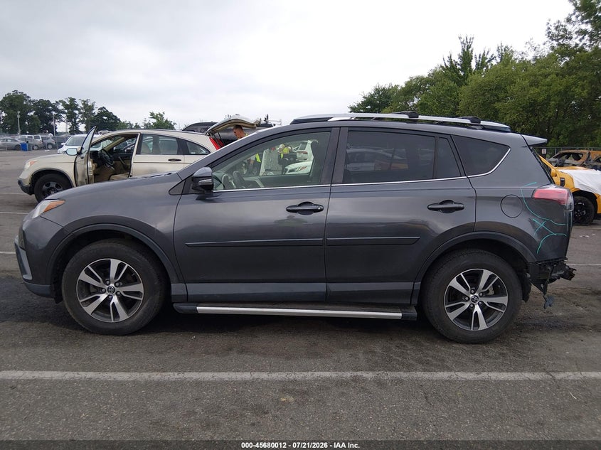 2017 Toyota Rav4 Xle VIN: JTMRFREVXHJ702380 Lot: 45680012