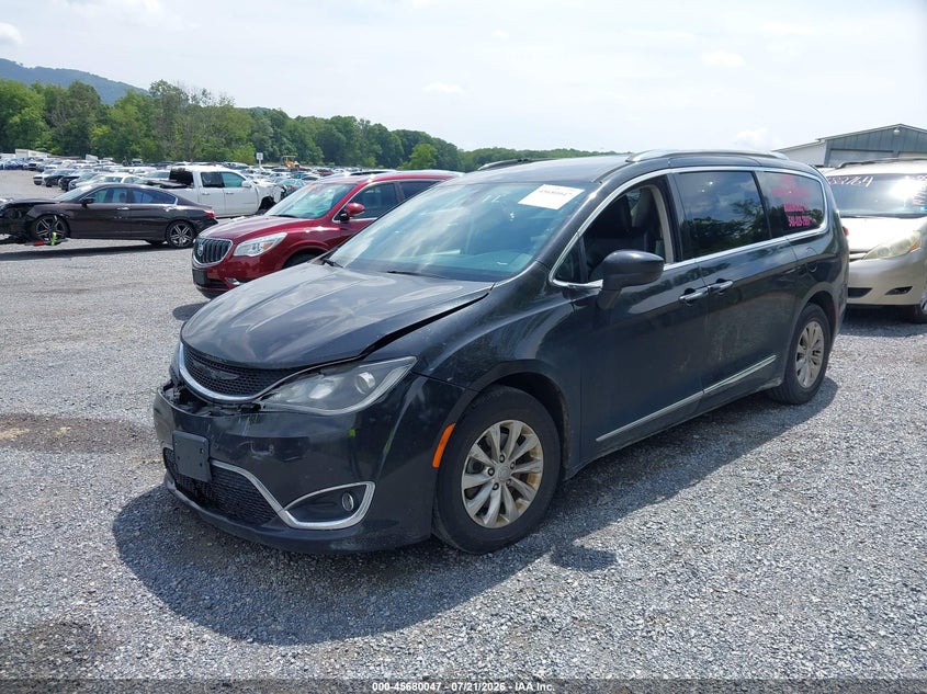 Vin: 2c4rc1bg6kr685807, lot: 46178656, chrysler pacifica touring l 20192