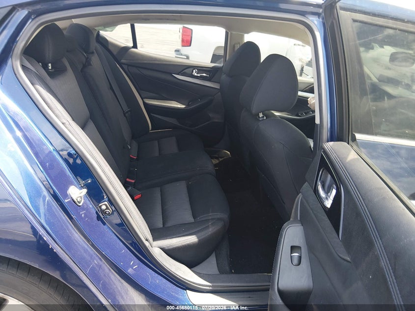 2017 NISSAN MAXIMA SEDAN 3.5L V-6 DOHC, VVT, 300HP