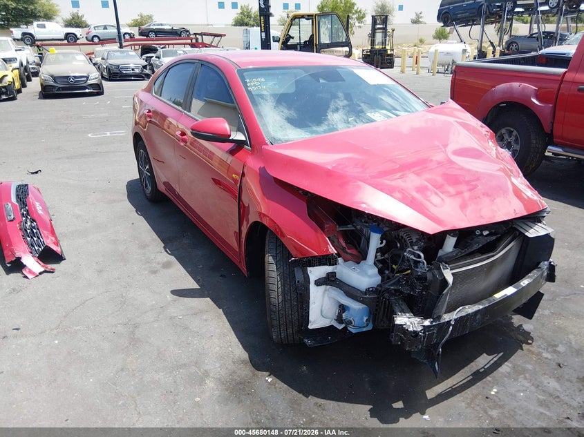 Vin: 3kpf24ad8ne432931, lot: 46178757, kia forte lxs 2022 img_1