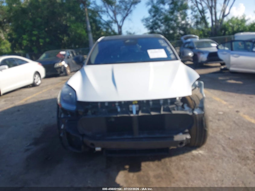 2025 MASERATI GRECALE auction photo 6