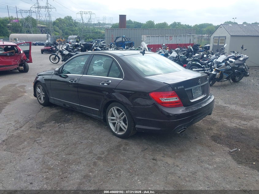 2012 Mercedes-Benz C 300 Sport 4Matic VIN: WDDGF8BB1CA715528 Lot: 45680193