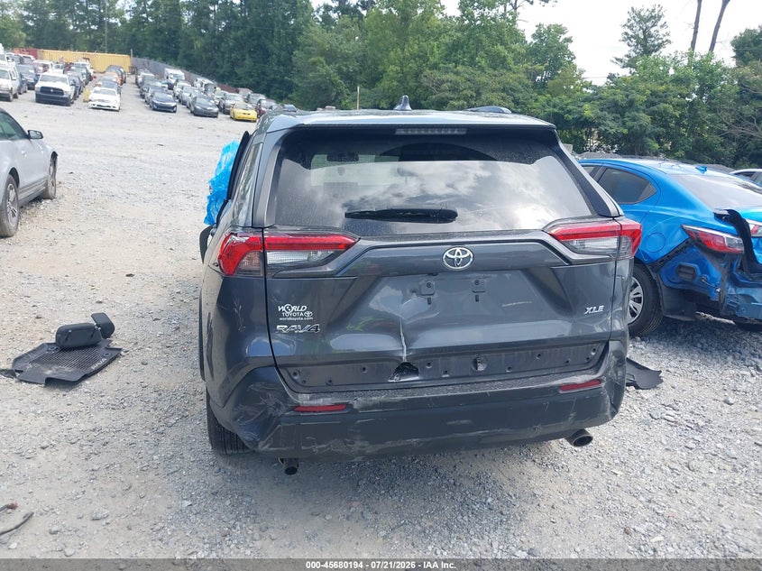 TOYOTA RAV4 - zdjęcie 15