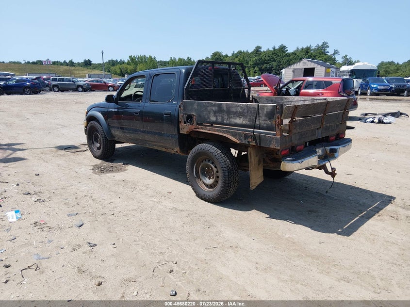 2004 TOYOTA TACOMA auction photo 3