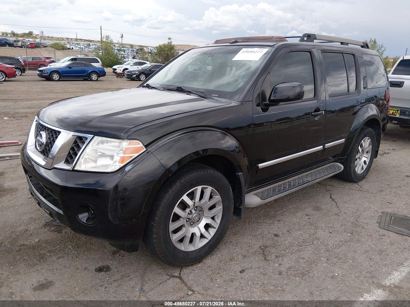 AtlanticExpress - Nissan Pathfinder