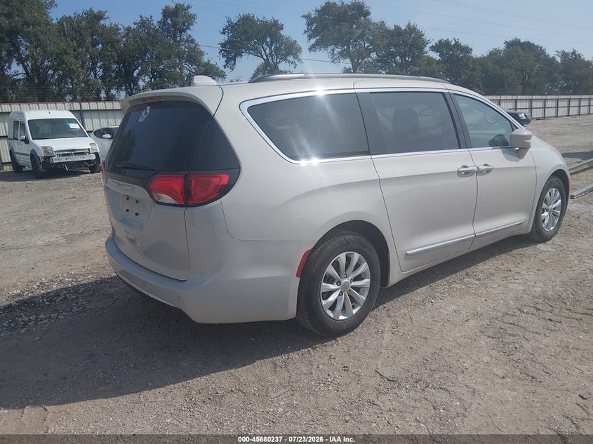 Vin: 2c4rc1bg0hr739479, lot: 46178846, chrysler pacifica touring-l 20174