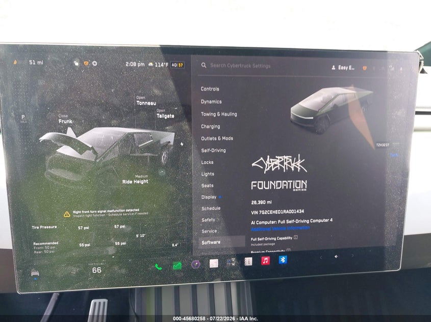 2024 TESLA CYBERTRUCK auction photo 7