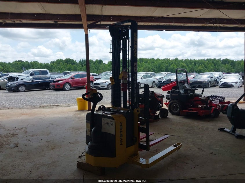 2015 HYSTER W25ZA2 auction photo 2