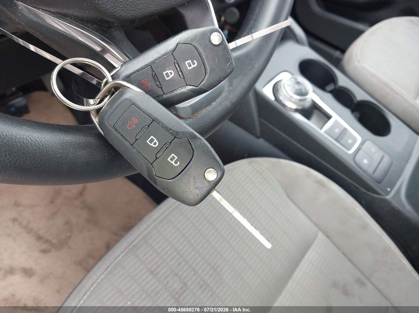 2020 Ford Escape S VIN: 1FMCU0F62LUC07172 Lot: 45680276