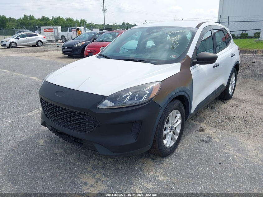 2020 Ford Escape S VIN: 1FMCU0F62LUC07172 Lot: 45680276