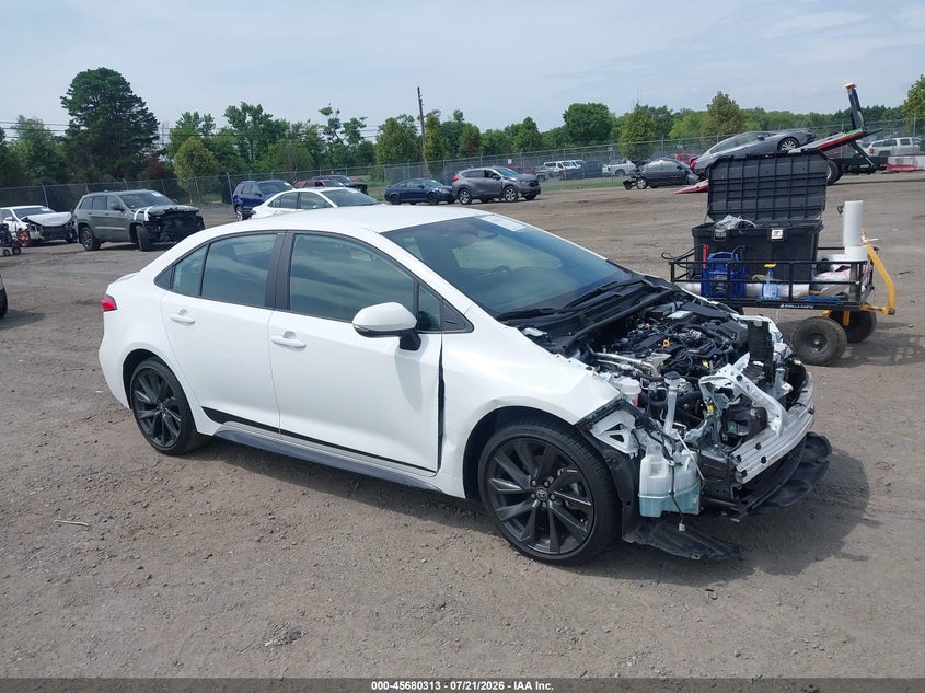2024 TOYOTA COROLLA auction photo 1