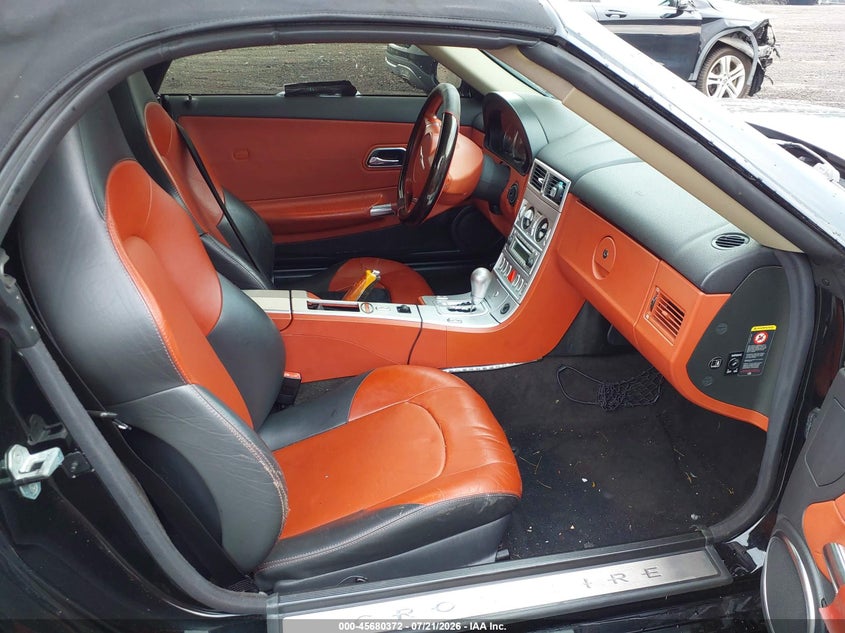 2005 CHRYSLER CROSSFIRE auction photo 5