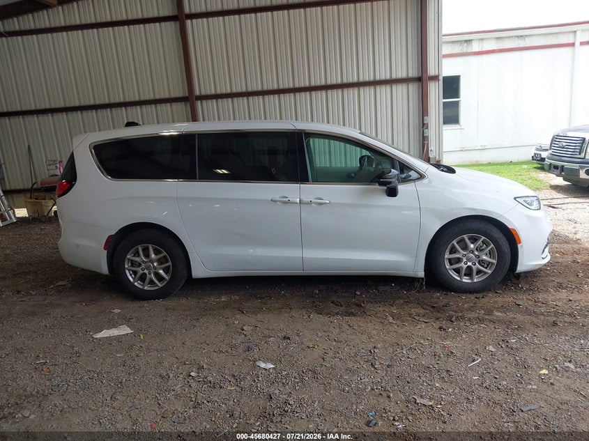 2024 Chrysler Pacifica Touring L VIN: 2C4RC1BG3RR109926 Lot: 45680427