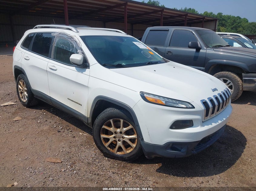 2018 Jeep Cherokee, Normal Wear & Tear, IAAI, VIN 1C4PJLCB9JD510559 — photo 2
