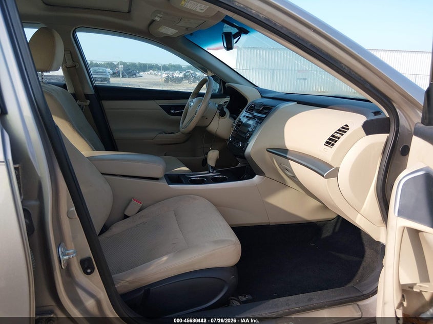 2015 NISSAN ALTIMA auction photo 5