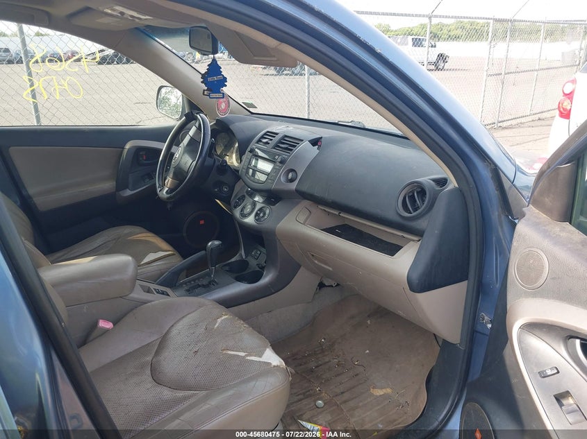 2006 TOYOTA RAV4 auction photo 5