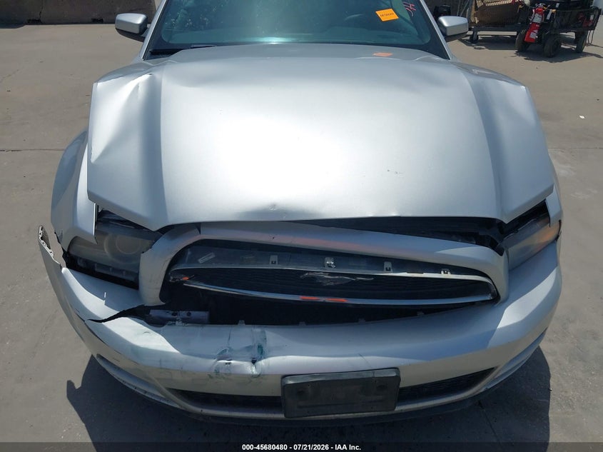 2014 Ford Mustang V6 Premium VIN: 1ZVBP8EM7E5242631 Lot: 45680480